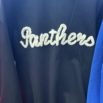 Yarn School Spirit Crewneck Sweatshirts - LAT